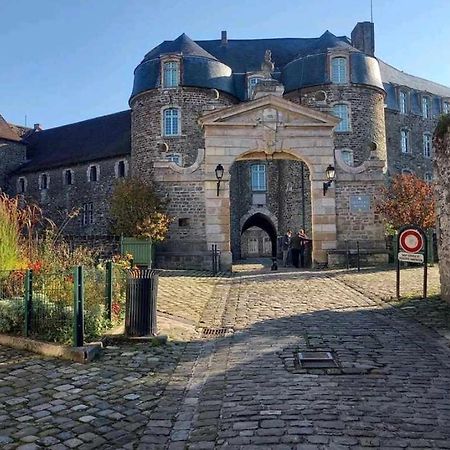 L'Appartement Du Chateau Boulogne-sur-Mer Esterno foto